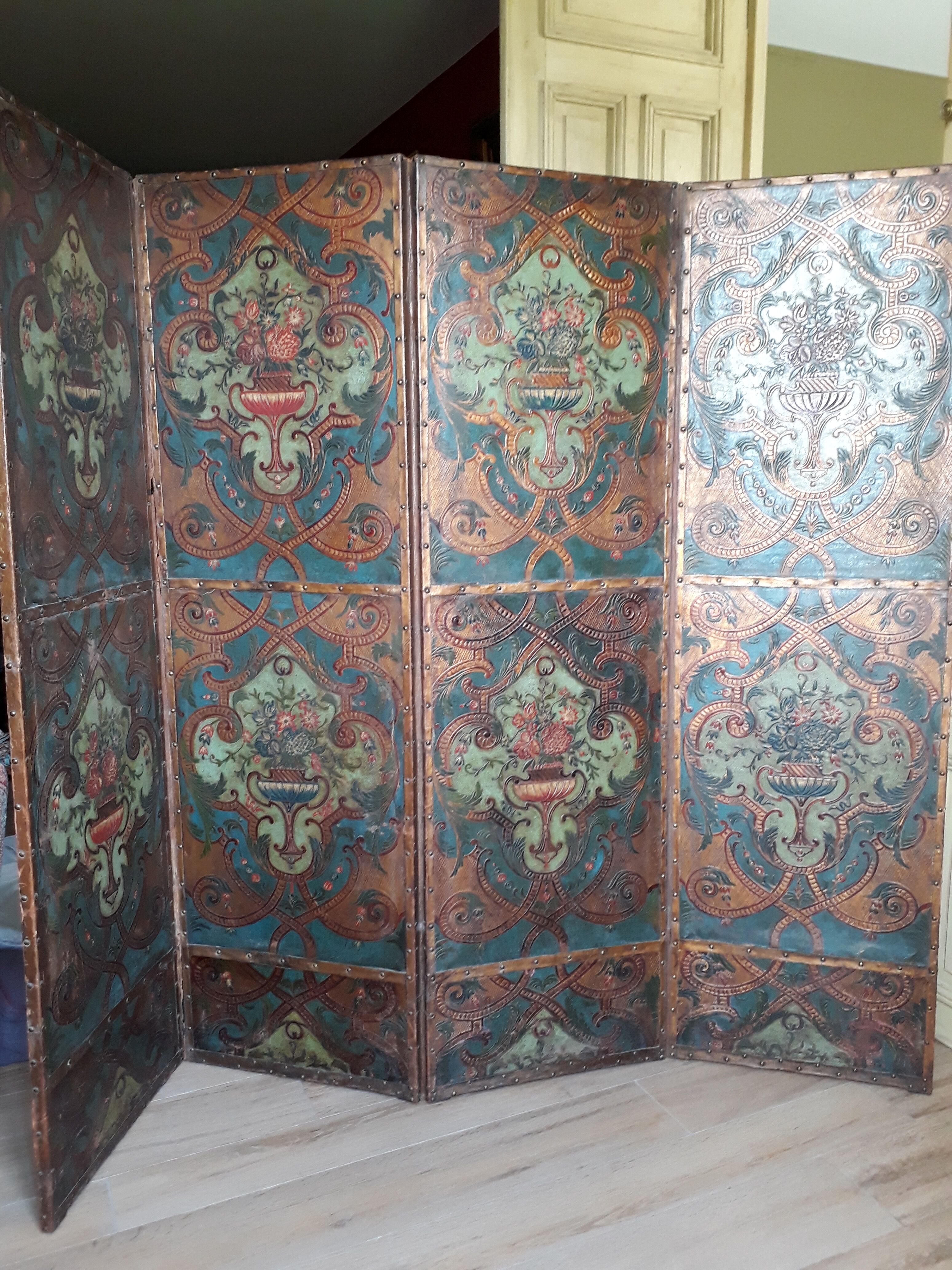 18th-century screen in Cordovan leather