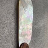 Couteau en nacre et bois