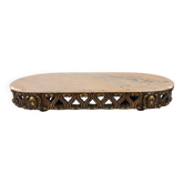 Table ovale médiévale