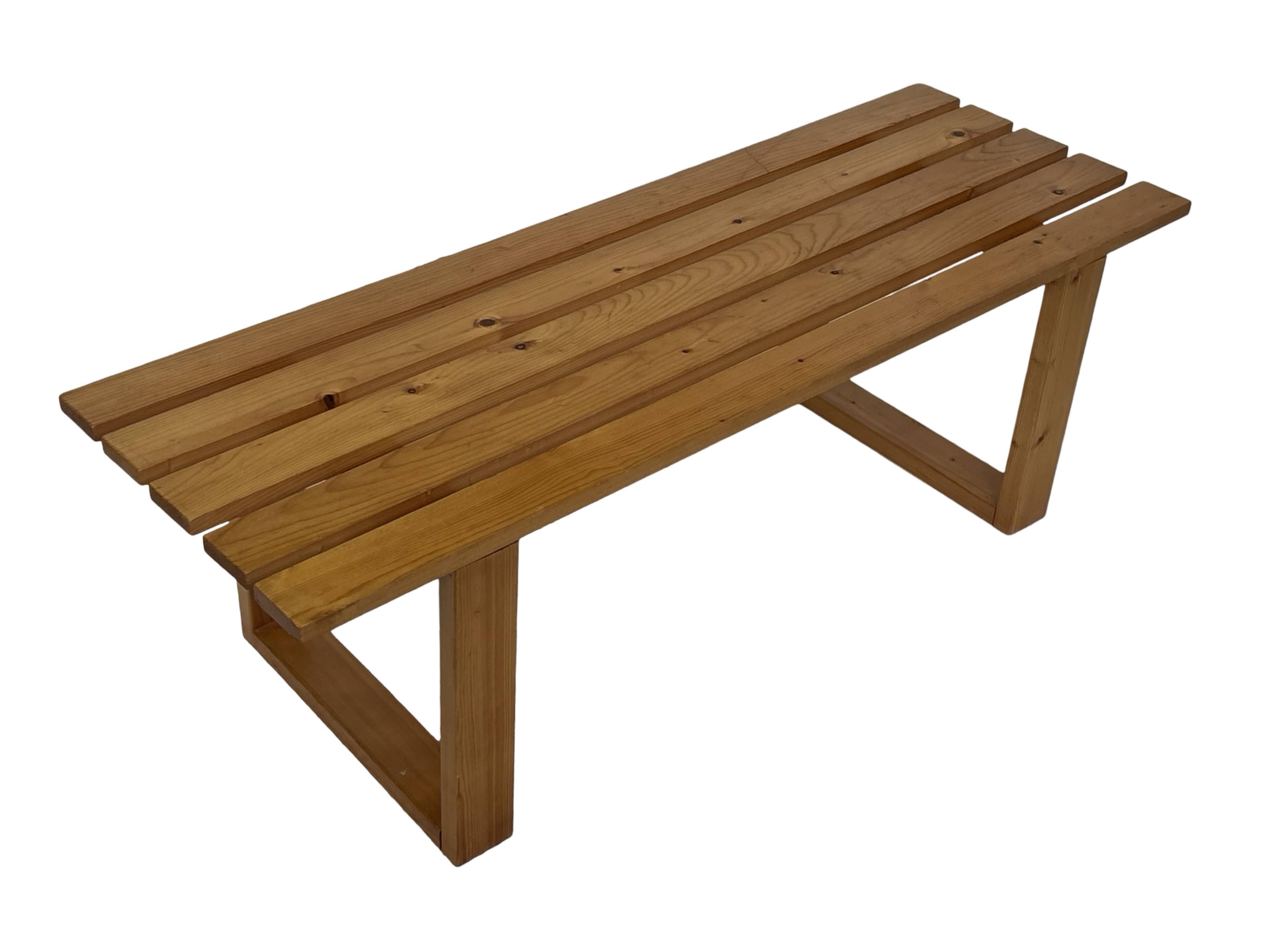 Vintage Scandinavian modern pinewood slatted bench from the 1960's