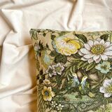 Coussin en coton imprimé vert et beige 40 cm