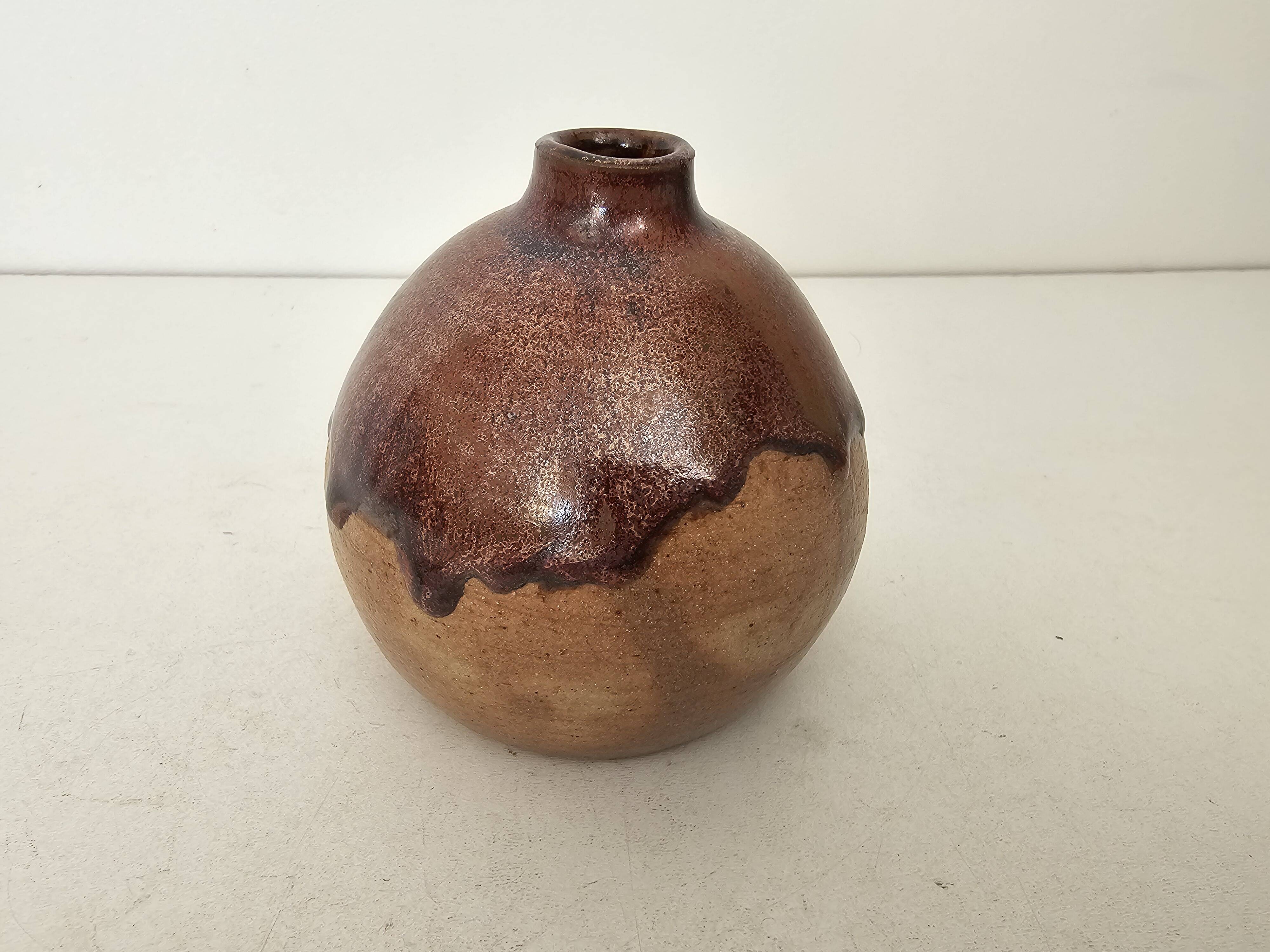 Glazed ceramic ball vase soliflore signed JL