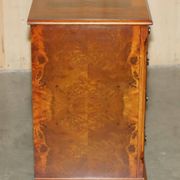 Buffet en noyer Burr & Burl avec patine