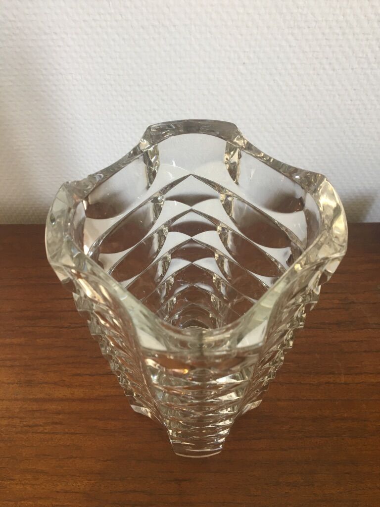 Moulded glass vase, "Windsor" Luminarc model, 70s
