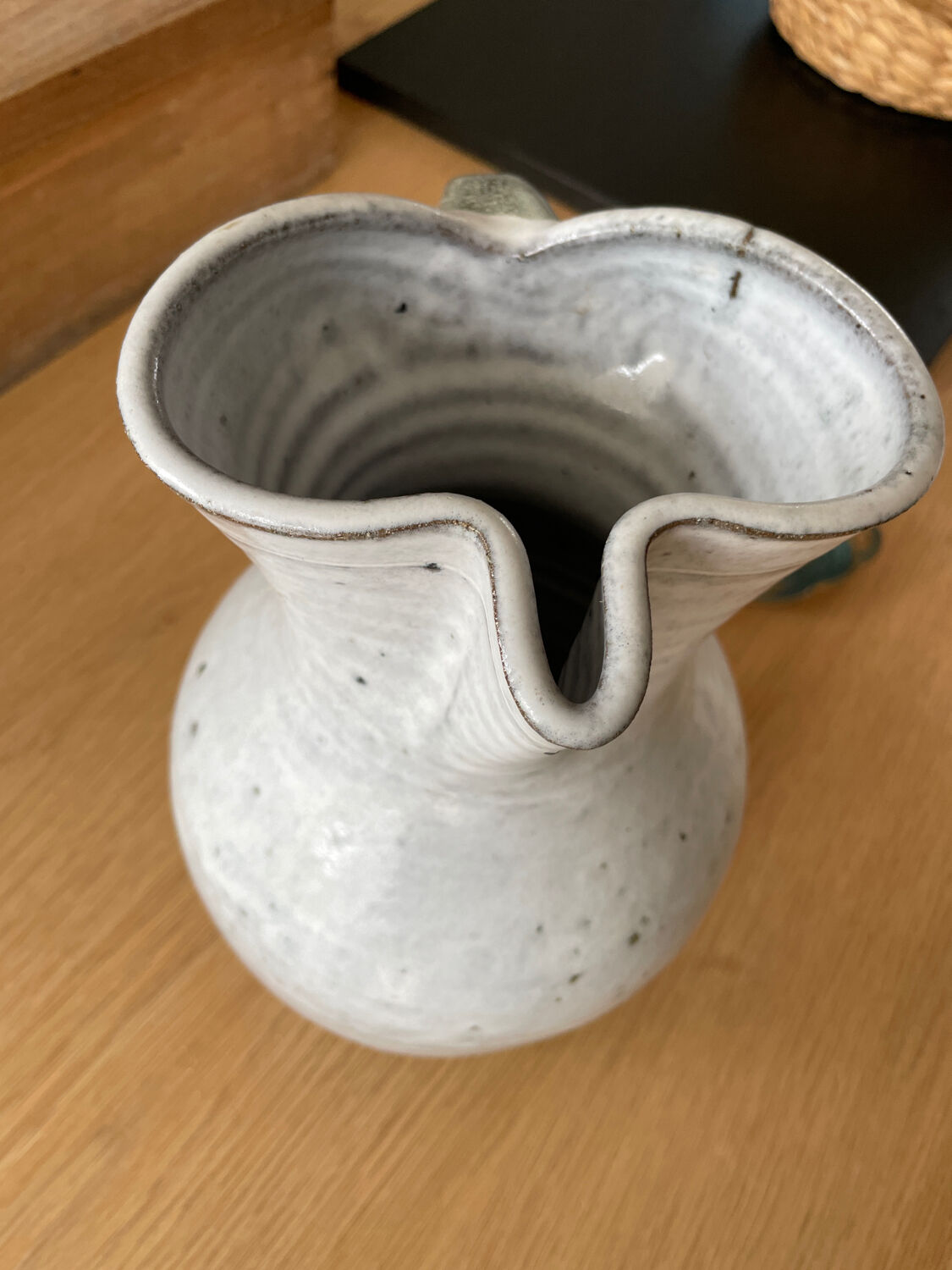 Sandstone pitcher