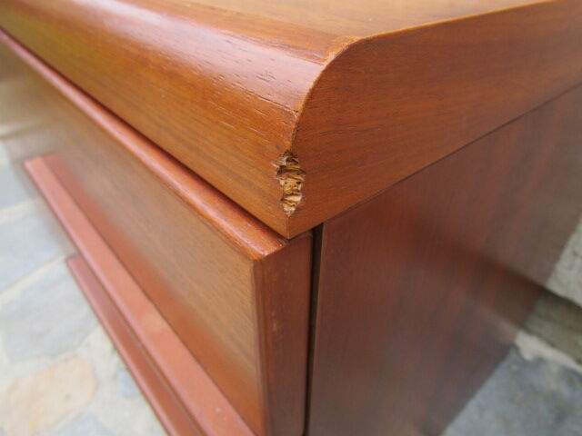 Mahogany low chest of drawers 70s