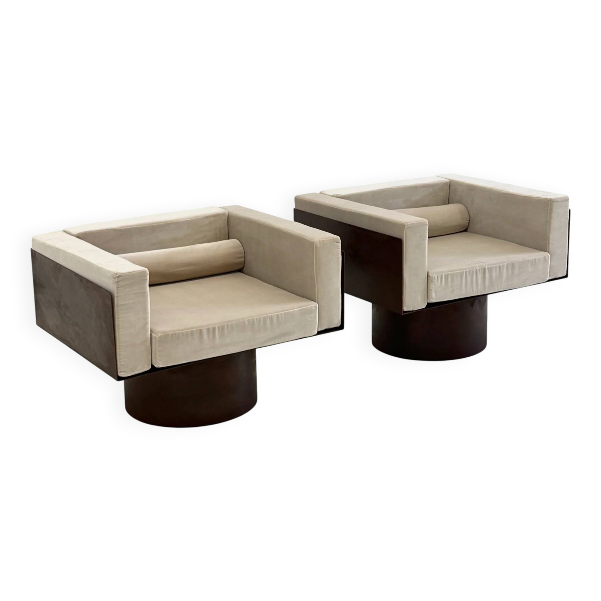 Ensemble de 2 chaises longues sculpturales en métal italien