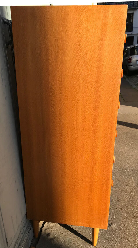 Meredew edition dresser of the 1960s