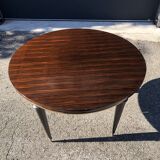 Round table