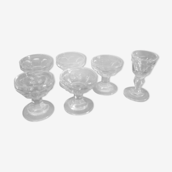 batch of 5 aperitif glasses and 1 digestive glass Old, thick background