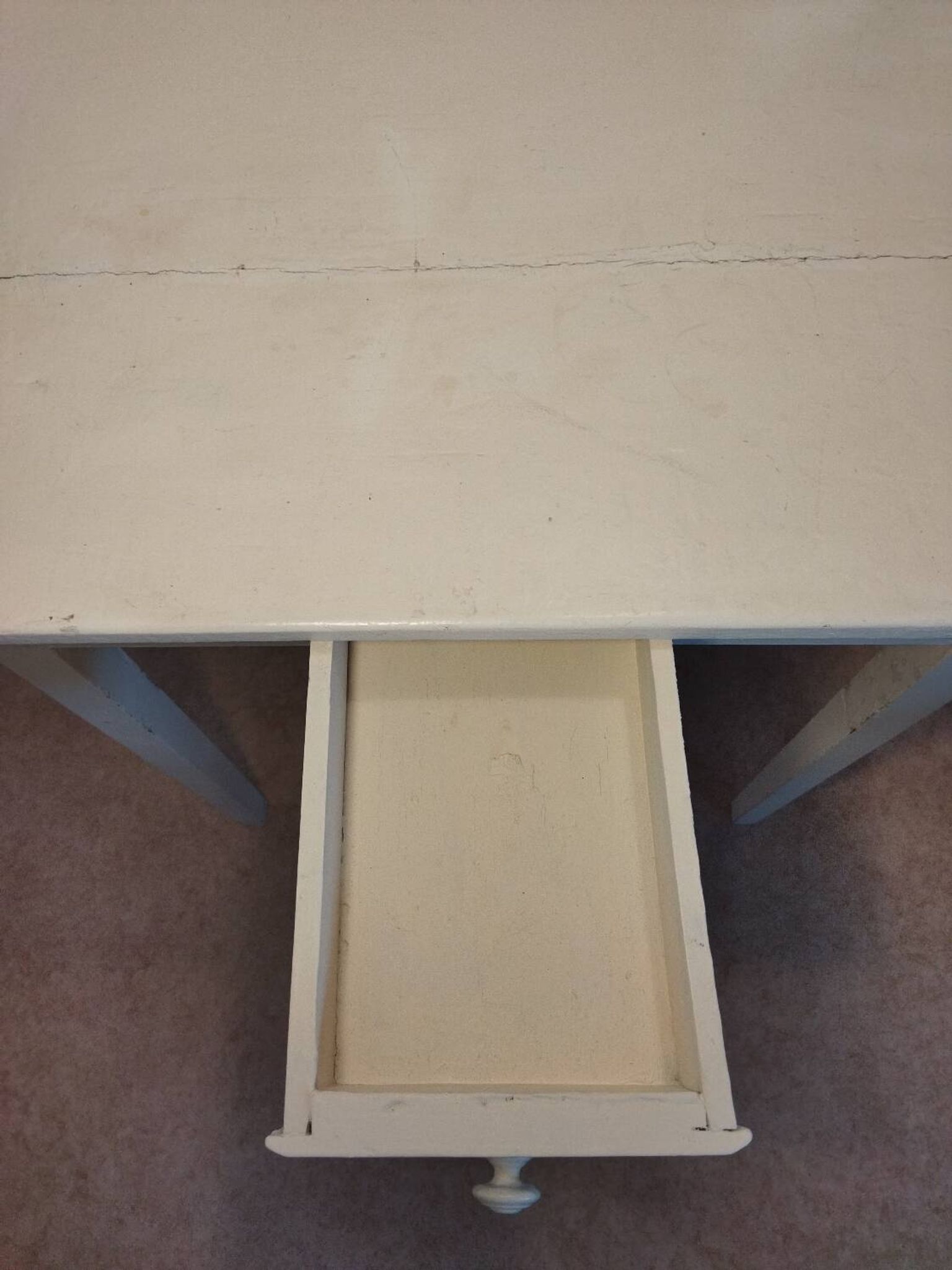 Bureau pieds fuseaux