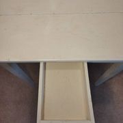 Bureau pieds fuseaux