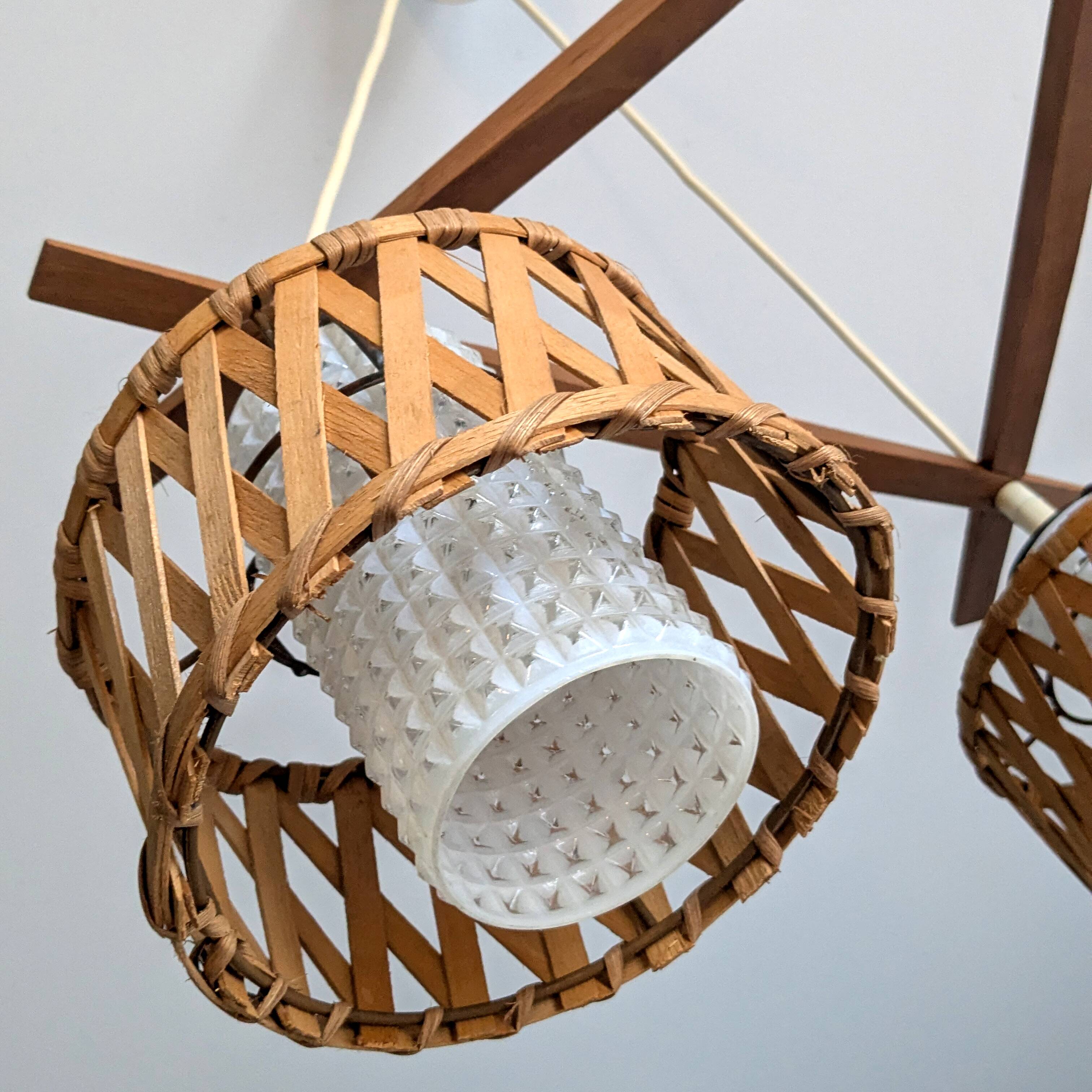 Suspension in teak and rattan, Doria Leuchten from the 1950s.