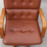 Co fe mo vintage office chair