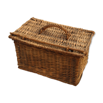Picnic basket