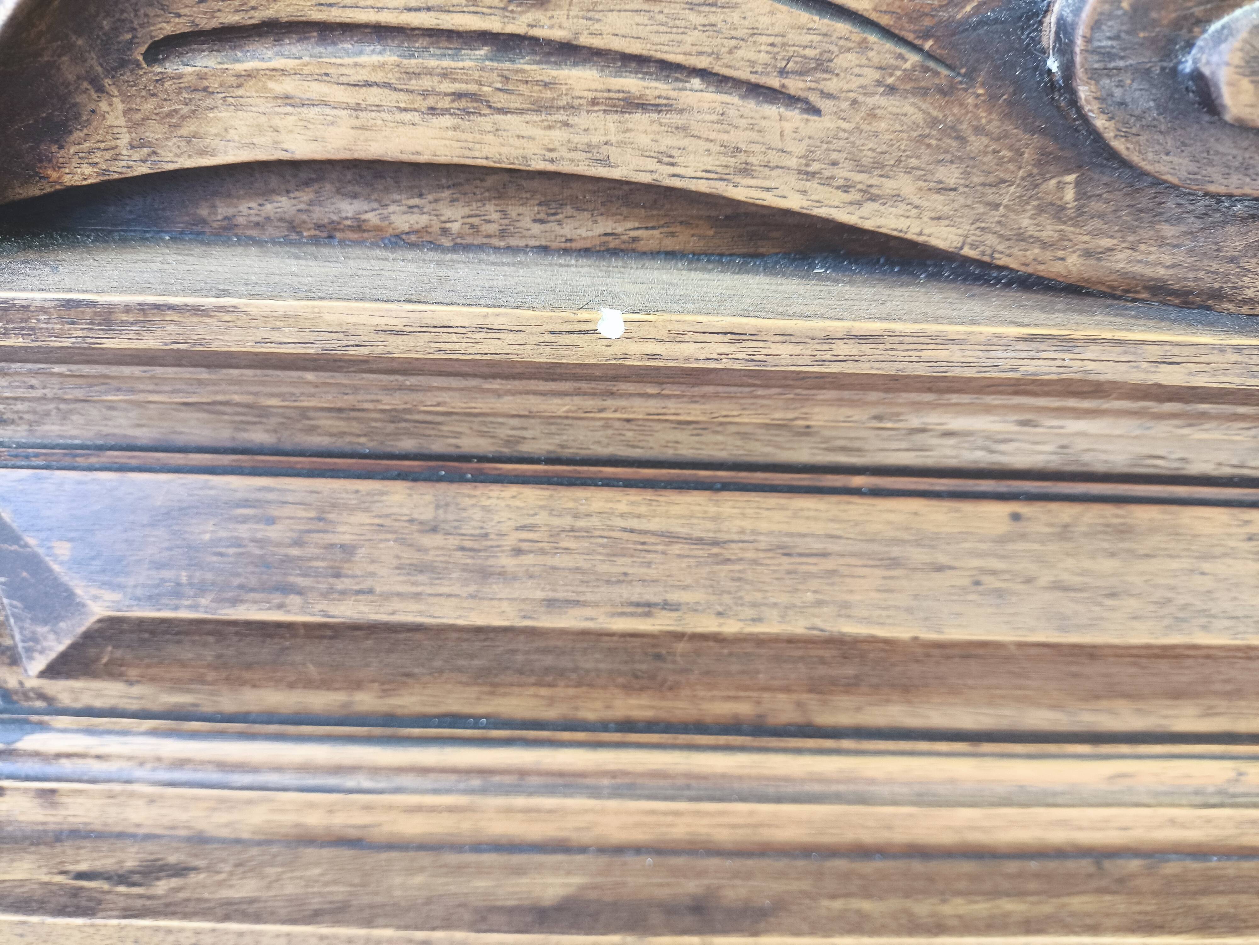 Banquette-coffre ancienne style Henri II / Néo-Renaissance en bois sculpté