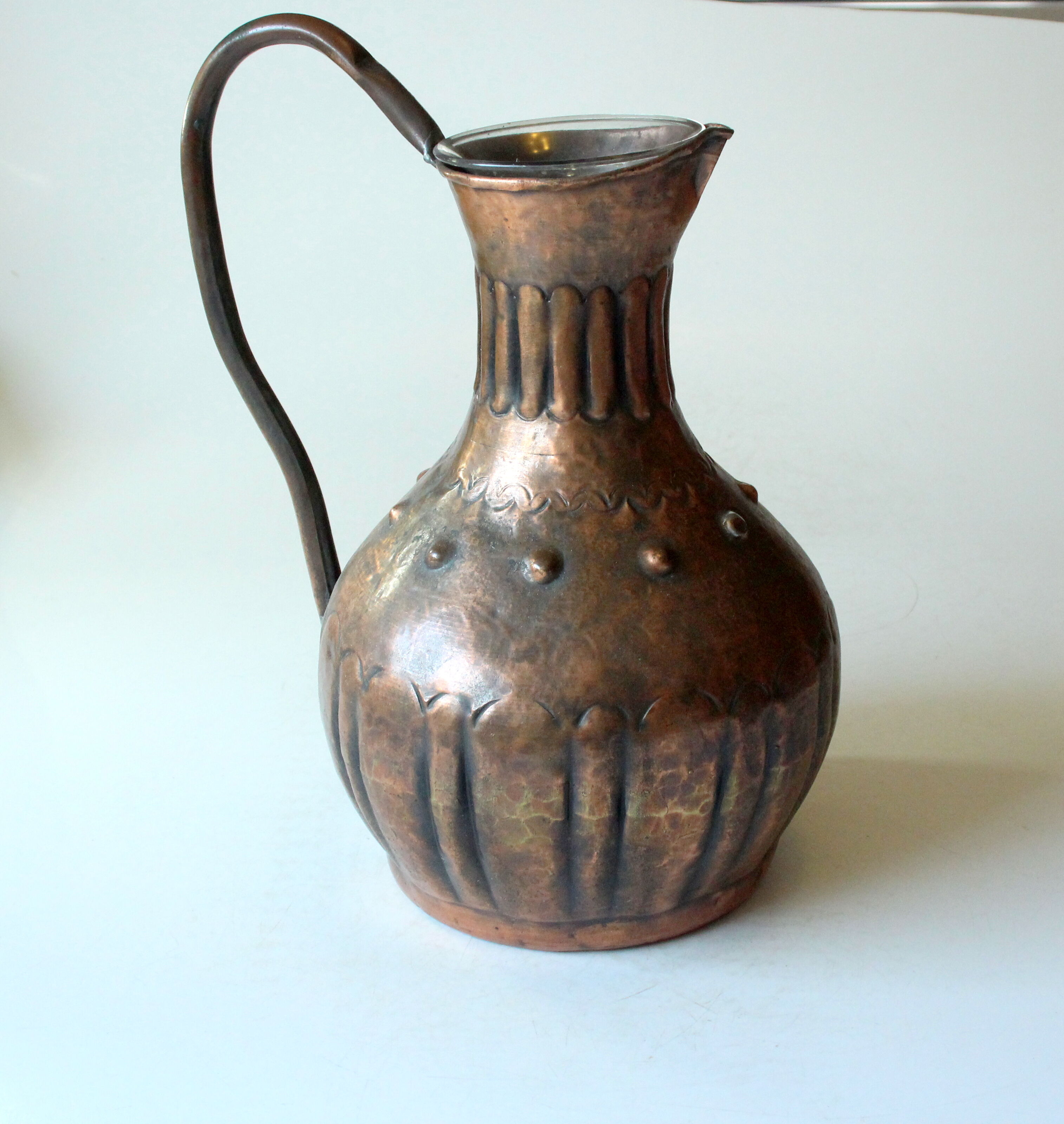 Vase en cuivre