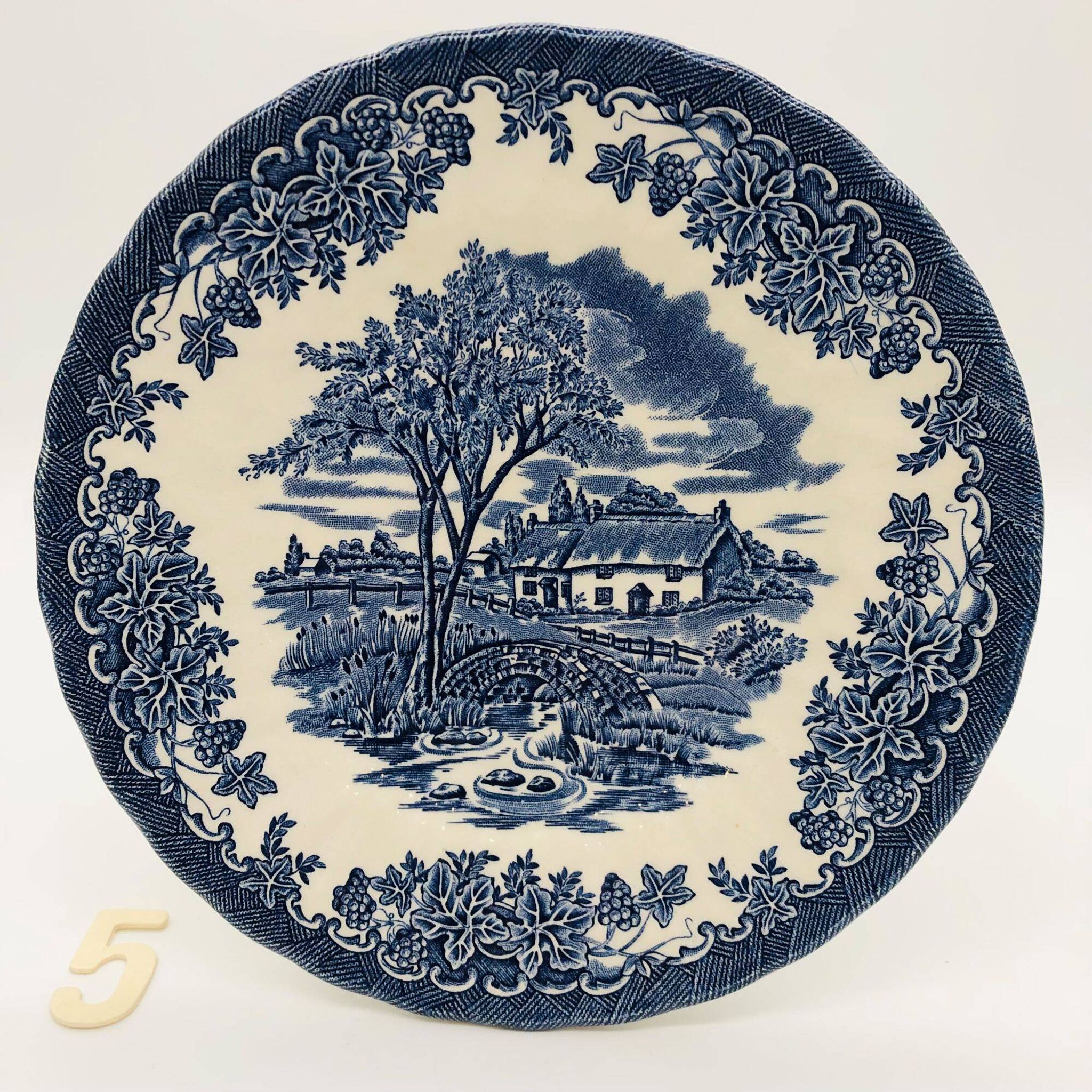 6 assiettes à dessert en faïence anglaise Myott Meakin