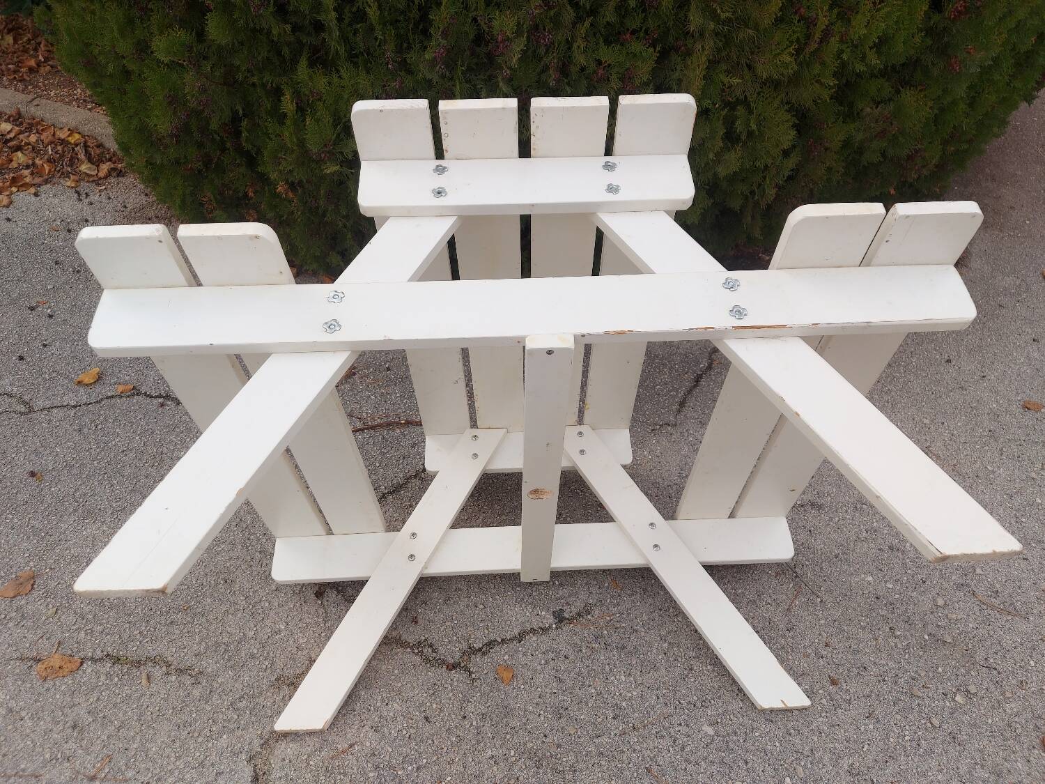 Table de jardin avec bancs pour enfants