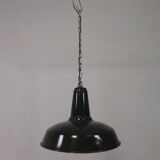 Industrial hanging lamp with enamelled steel shade