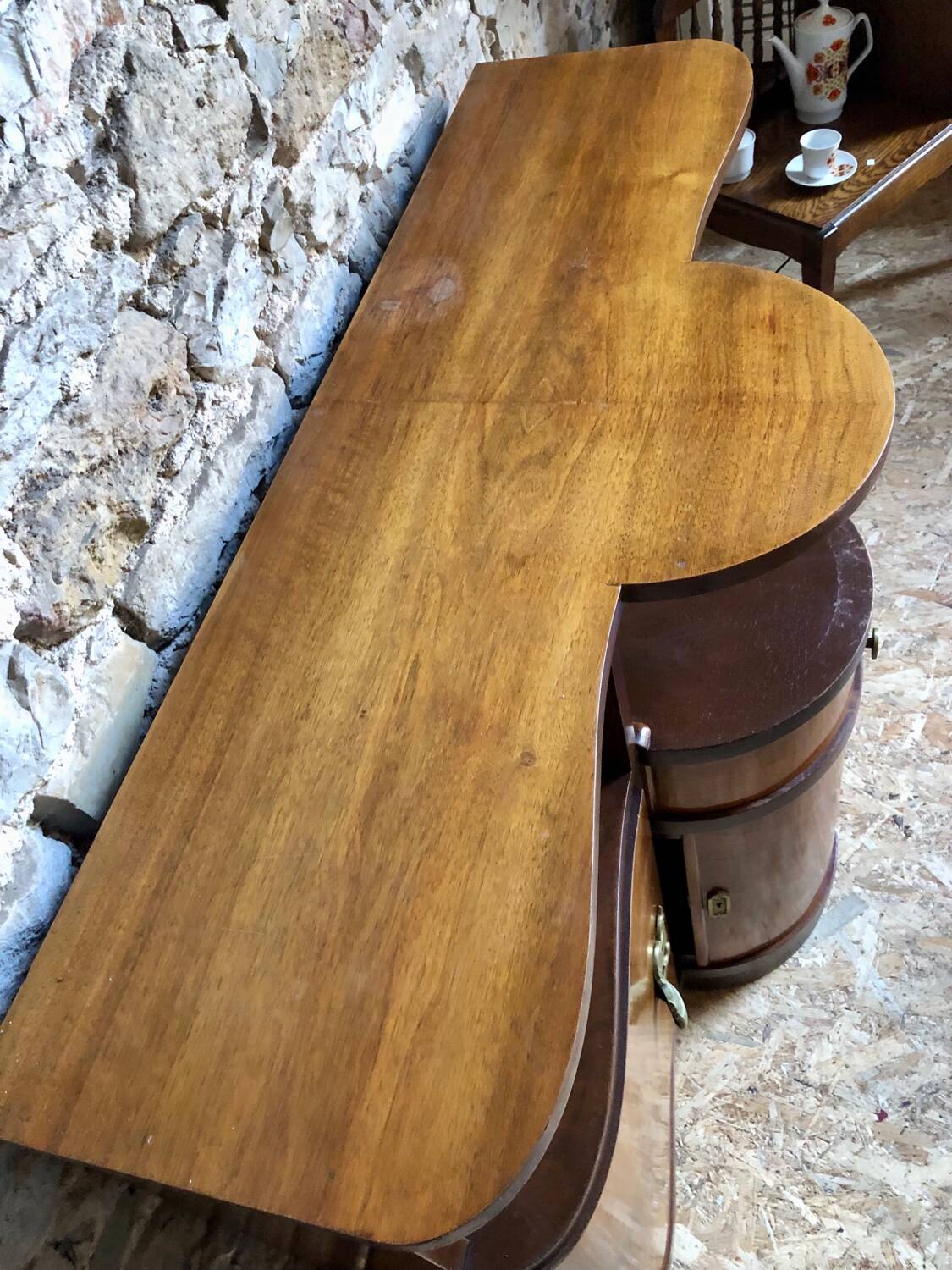 Art deco bar furniture