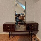 Small storage cabinet with mirror