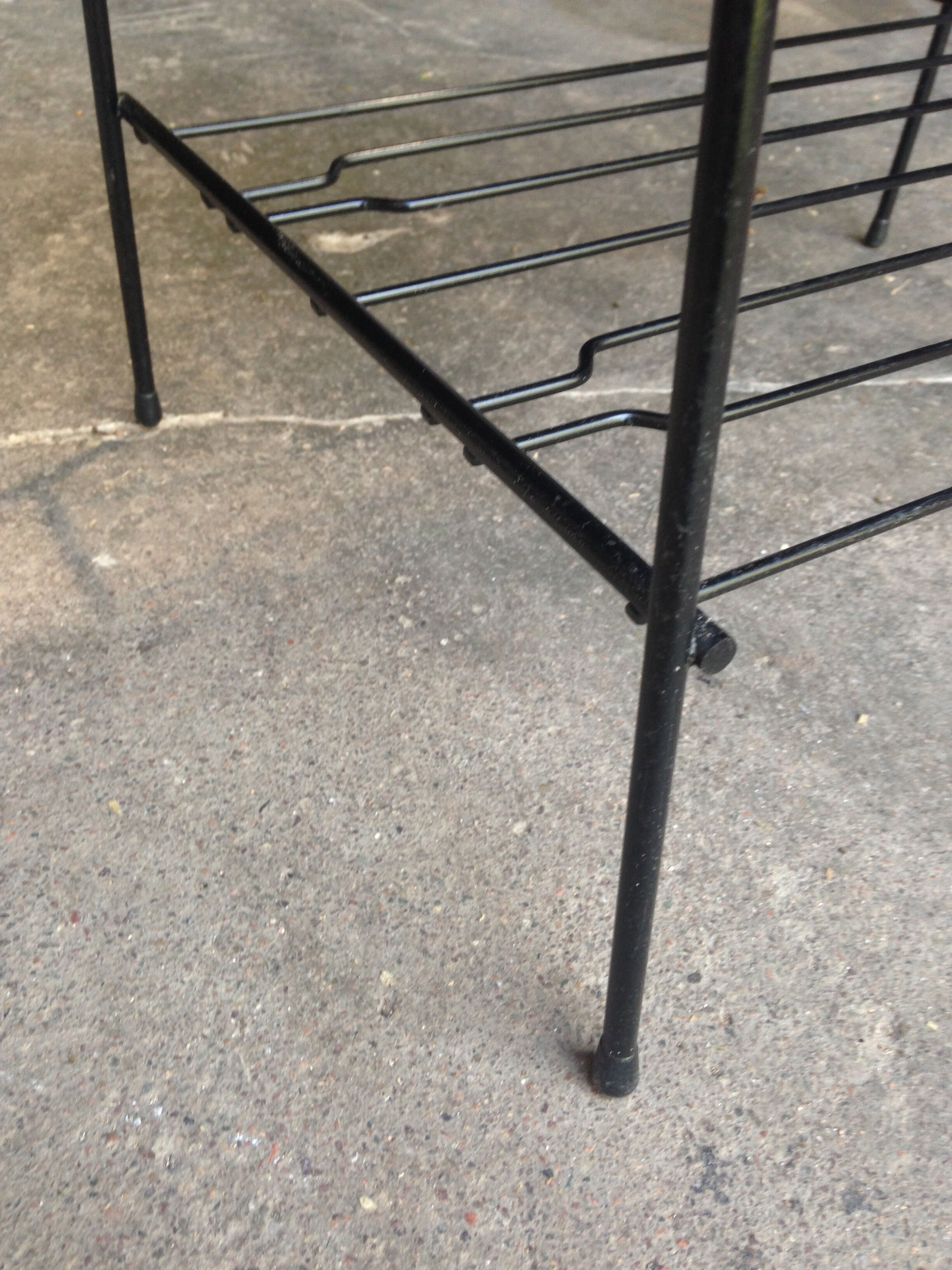 Table d'appoint années 50