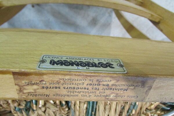 Lot of 4 chairs from the 50s in Monobloc