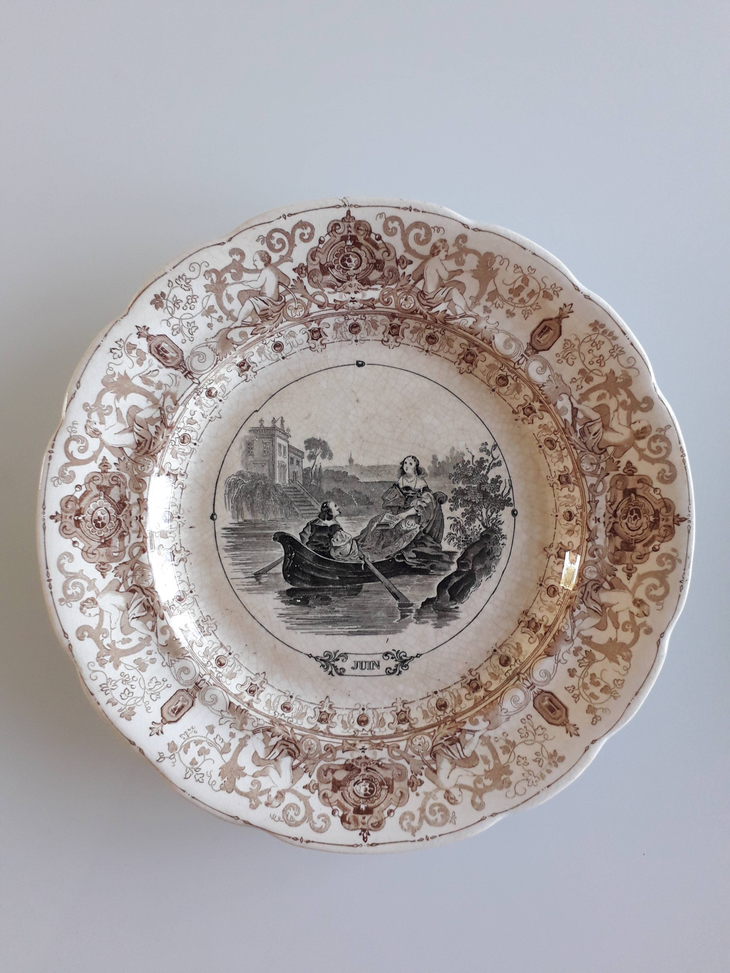 Set of 12 plates in Sarreguemines earthenware - decoration 12 months of the year