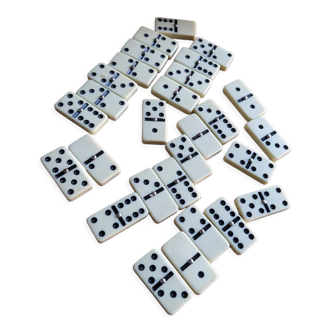 Old complete domino game