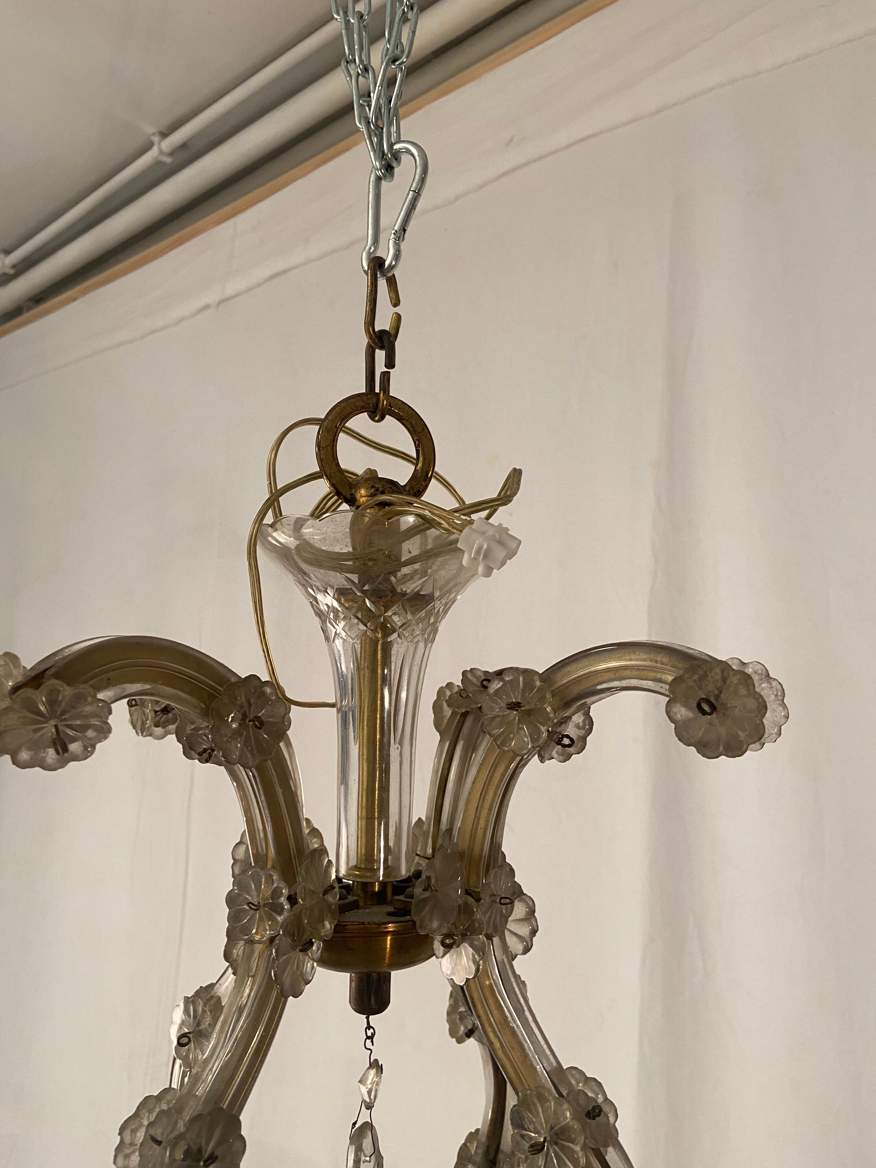 Imposing venetian chandelier in crystal with tassels