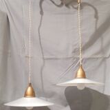 Opaline suspensions