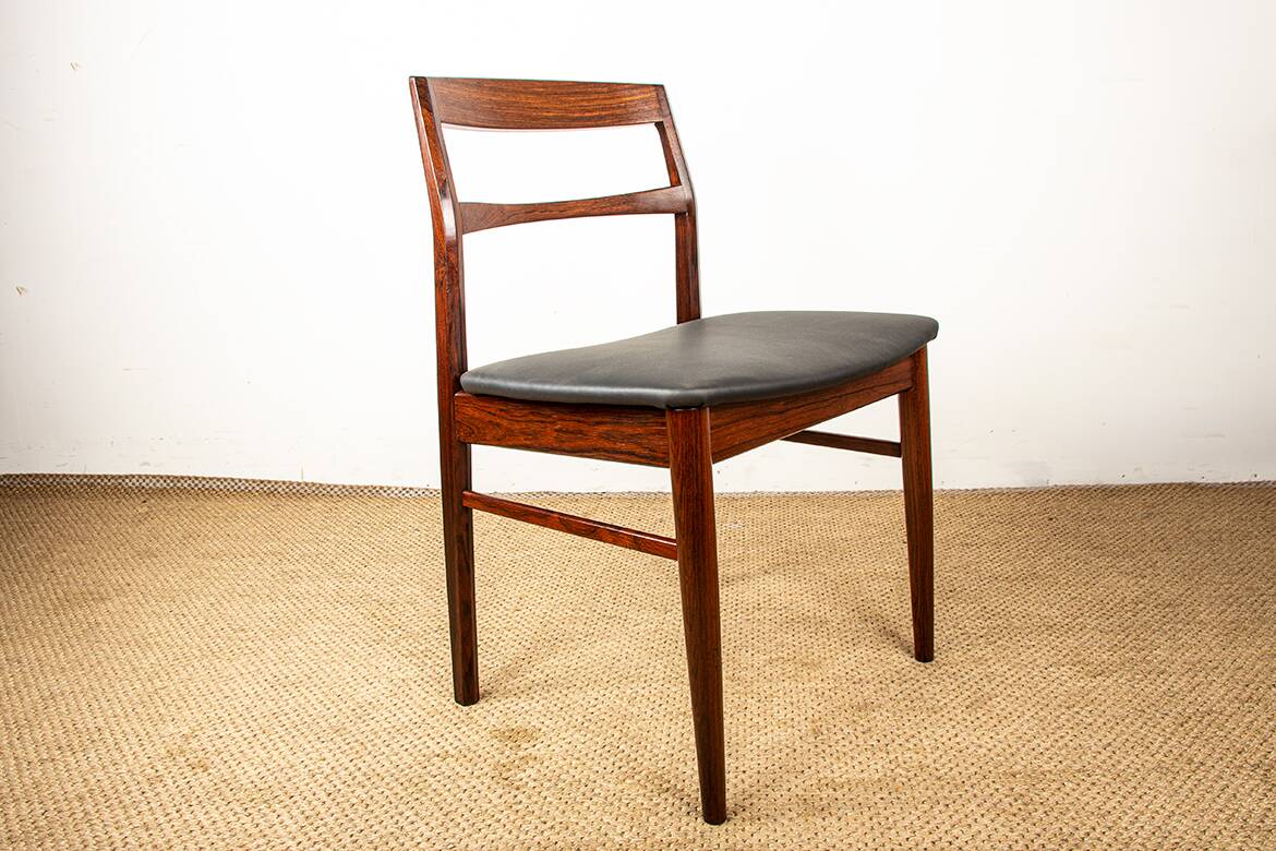 4 Danish chairs in rosewood and new leatherette by Henning Kjaernulf 1960.