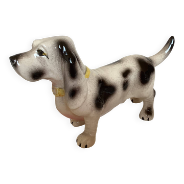 Petit chien en céramique