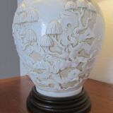 Large enameled porcelain lamp in relief, Asian pattern