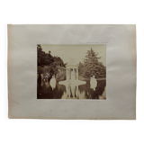 Photo albumine jardin de la Villa Pallavicini, lac et petit temple, XIXe