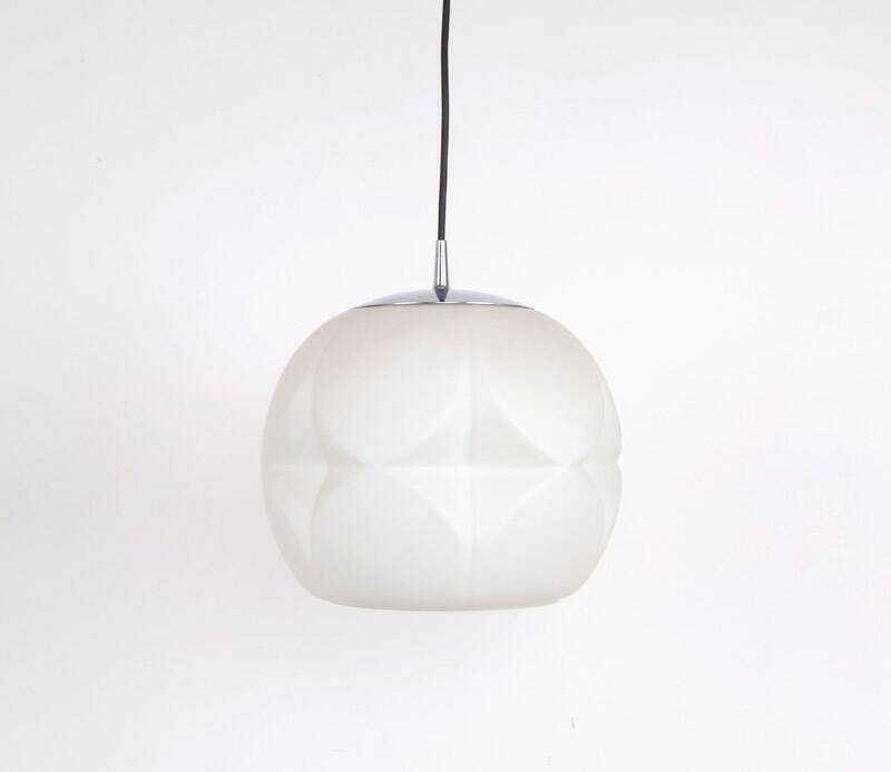Suspension en verre opalin Peil & Putzler