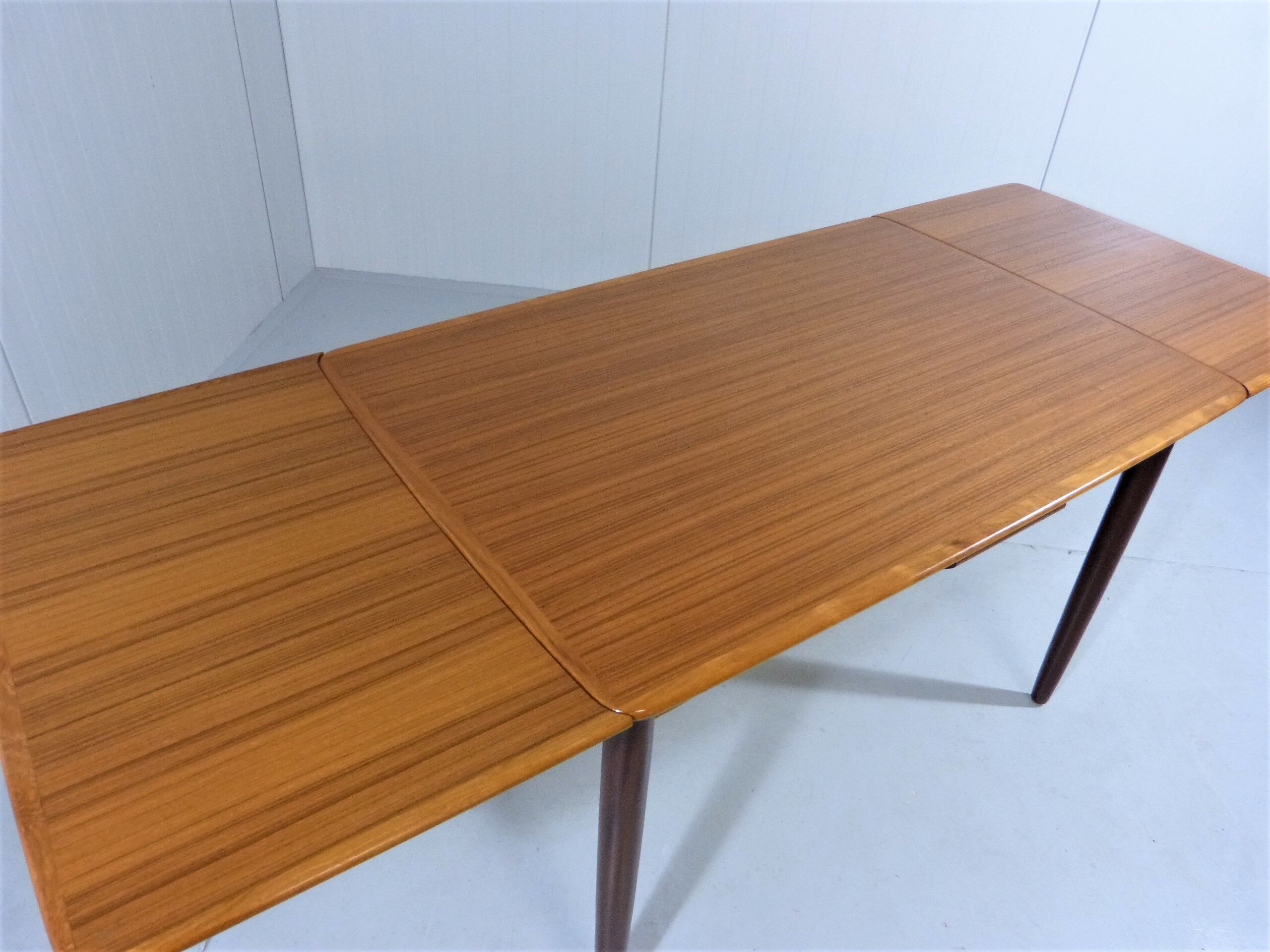 Danish teak extensible dining table, 1960’s