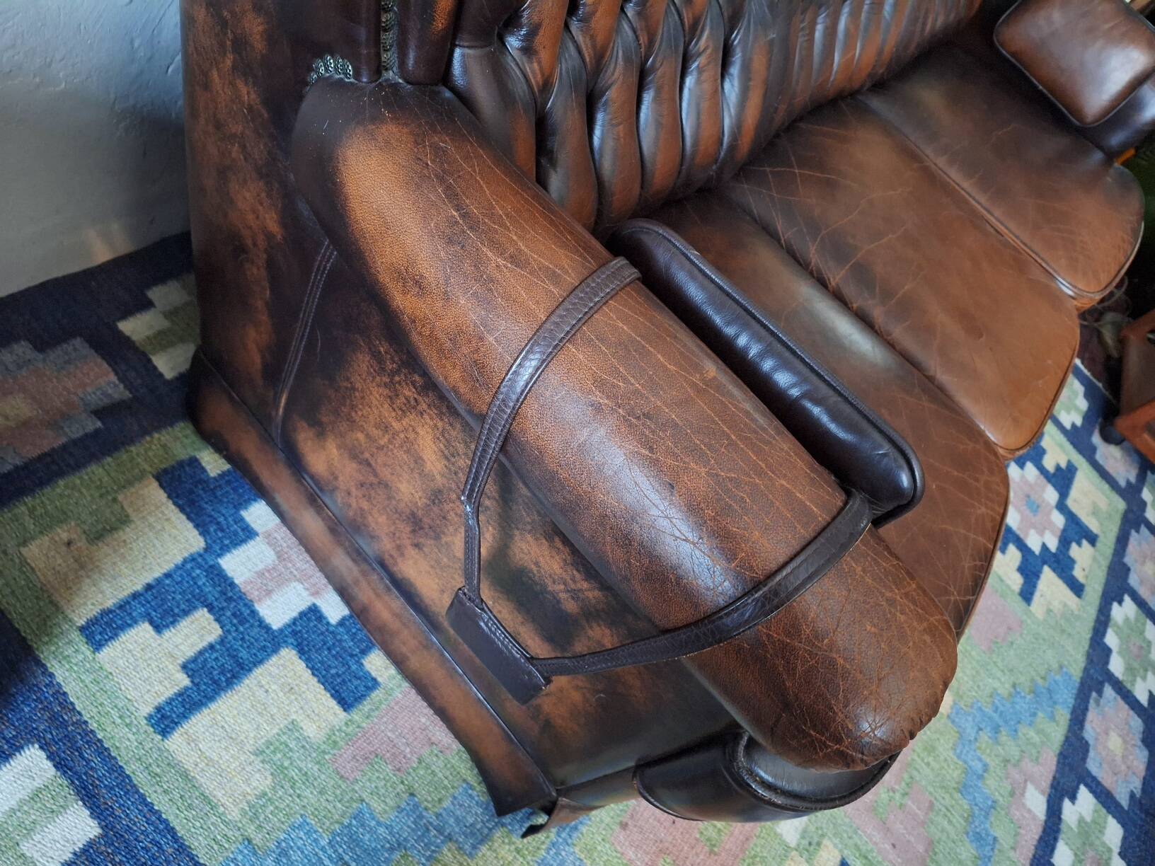 Chesterfield 3-seater chestnut coloured leather sofa