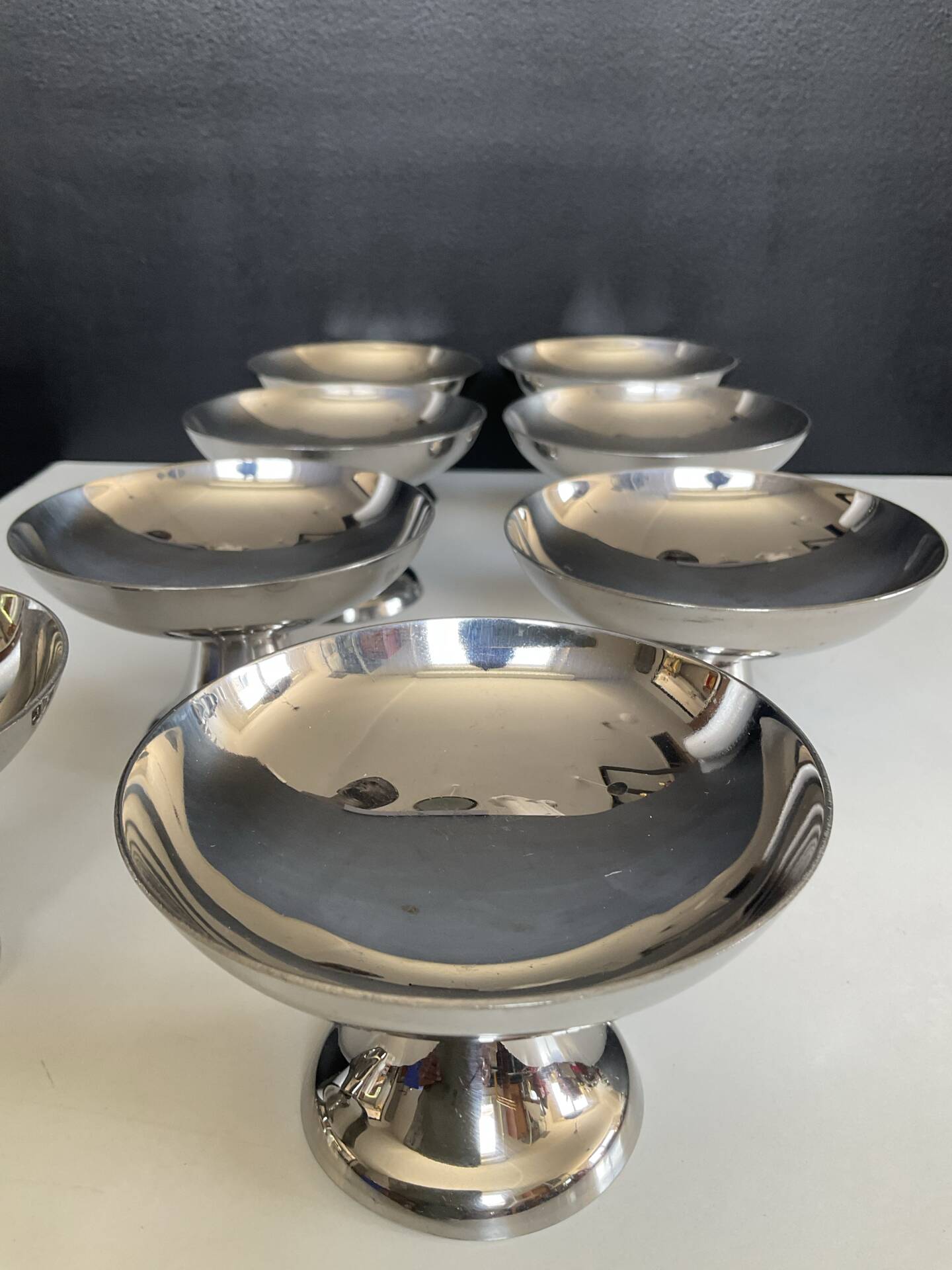 Set of 8 vintage stainless steel ice cream bowls