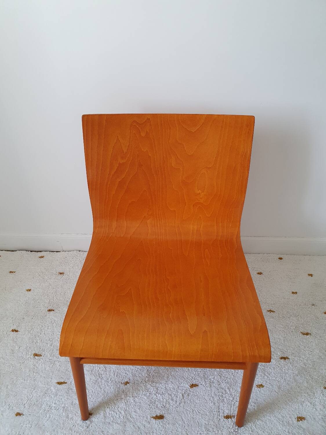 Scandinavian armchair in curved wood