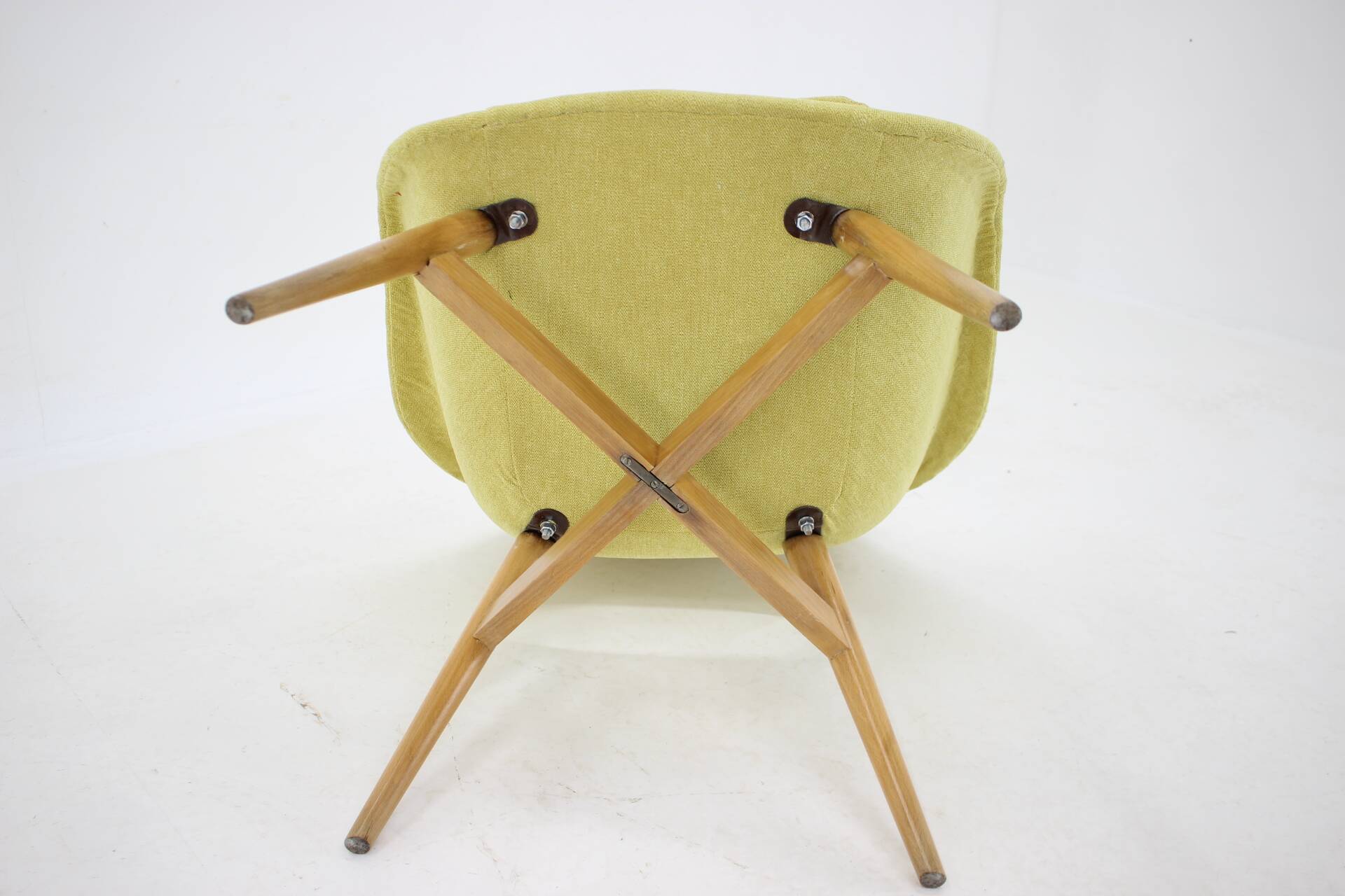 1960s Miroslav Navratil Shell Lounge Chair, Czechoslovakia