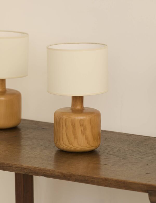 Lampe en bois massif n°1 par Charlotte Perriand pour les Arcs, circa 1970