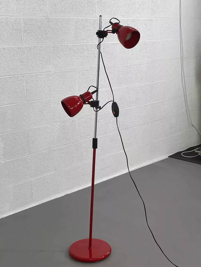 1970s-80s floor lamp in chrome metal and red