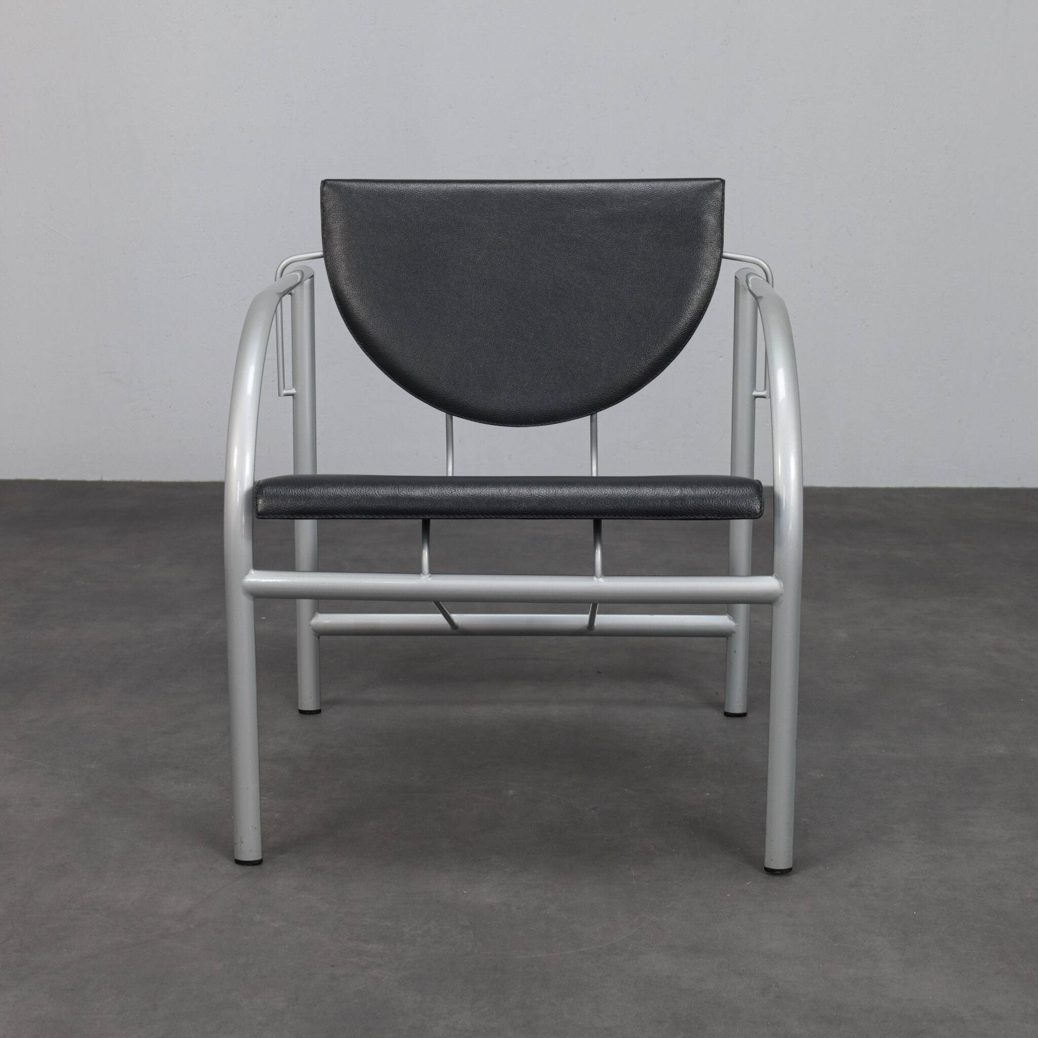 Pair of Kokatu leather lounge chairs by M.A. Cigan for Akaba, Spain, 1980s