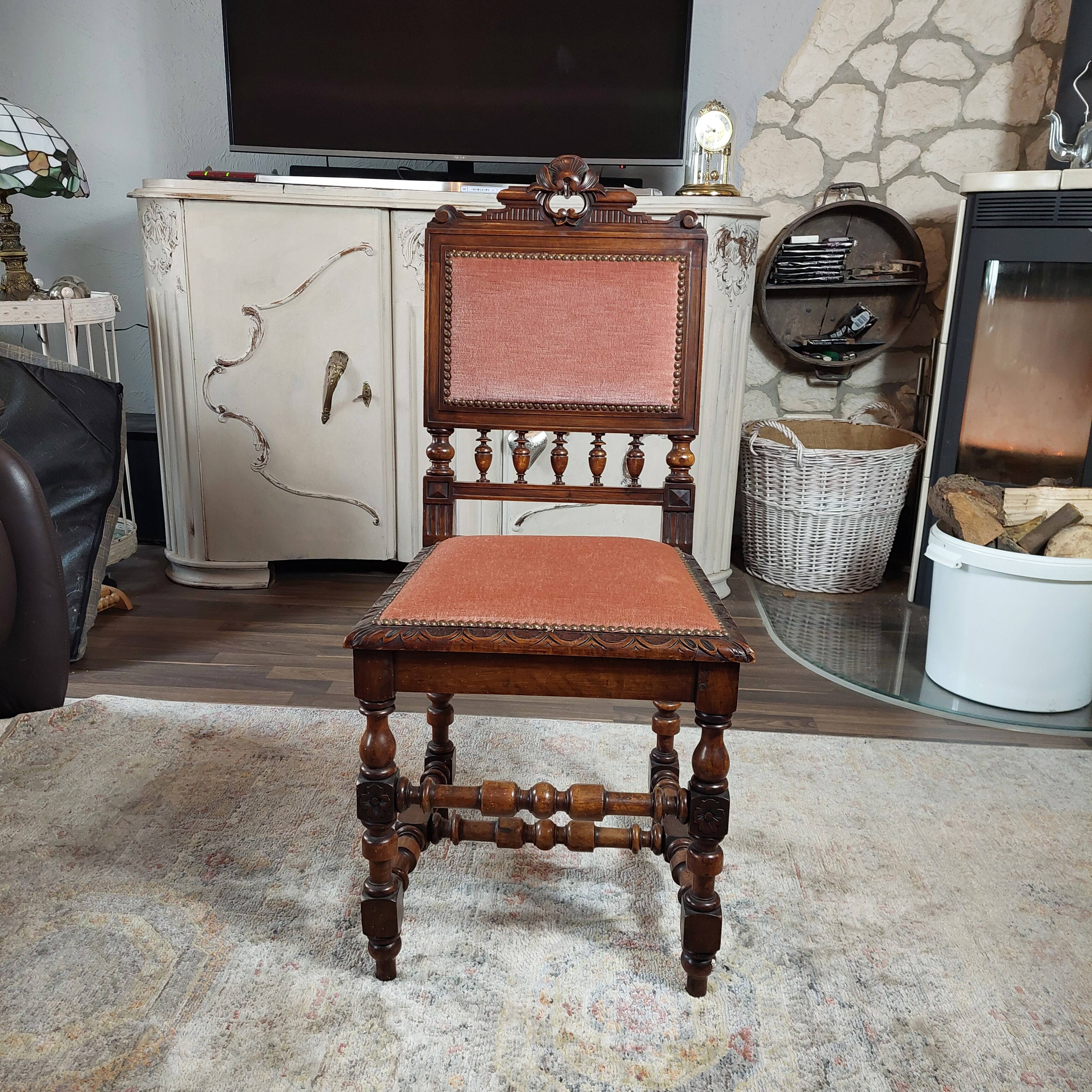 Oak and velvet chair