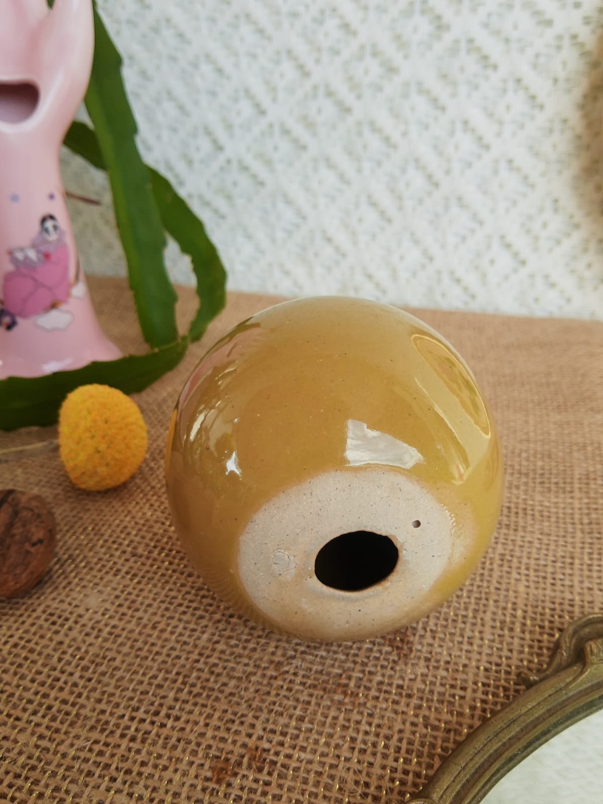 Ceramic apple - vintage