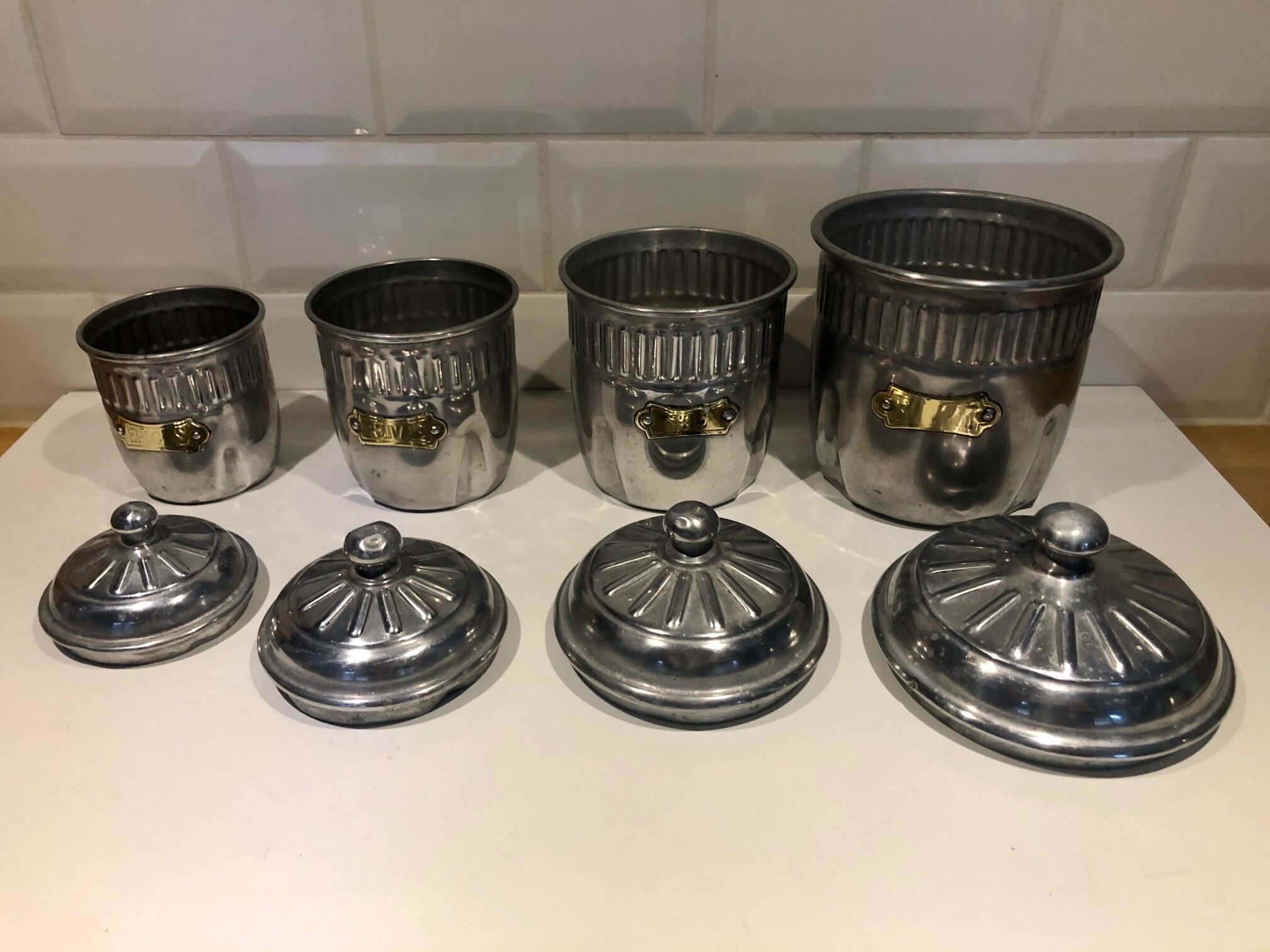 Early 20th aluminium kitchen pots