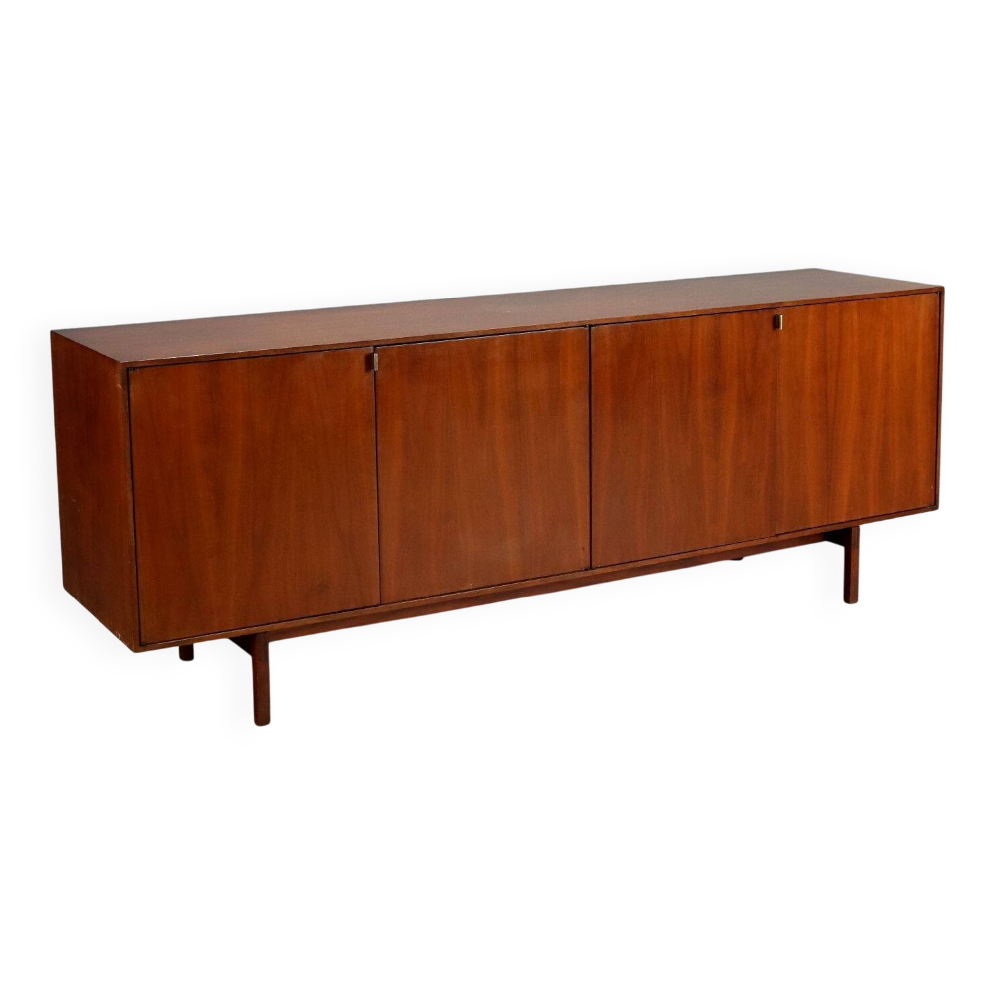 Vintage low sideboard in walnut veneer, Italian design, 1960s original