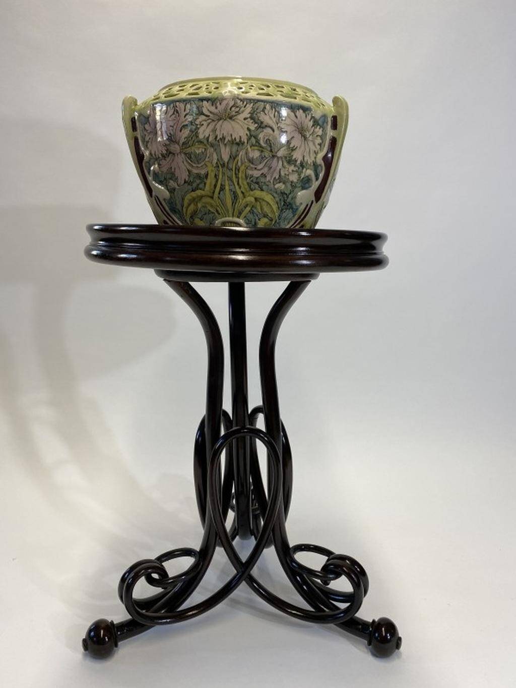 Table Flower No. 1 by J&J Kohn